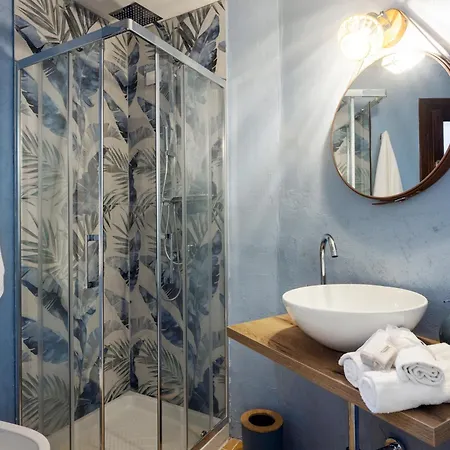 Homey Experience - The Azure Living 아파트 *